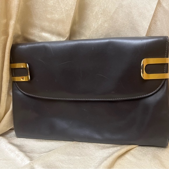 Vintage ‘70s Ferragamo Large Clutch Handbag - Picture 3 of 14